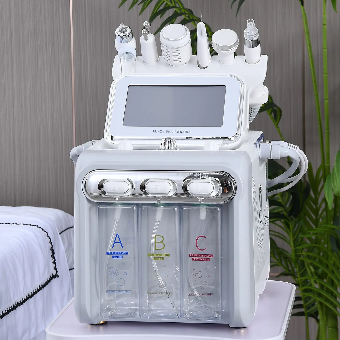 LuxaGlow Hydrafacial Skincare System™